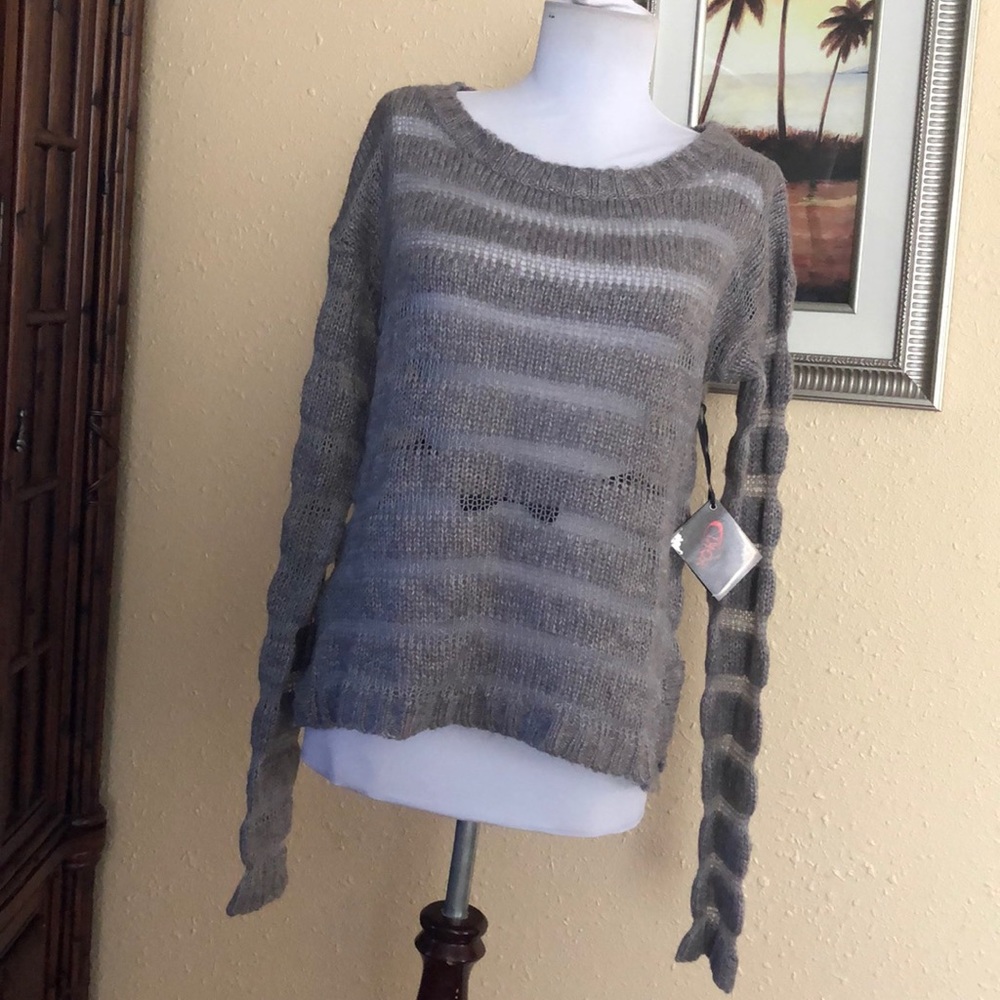 Yoki Sweaters Collection